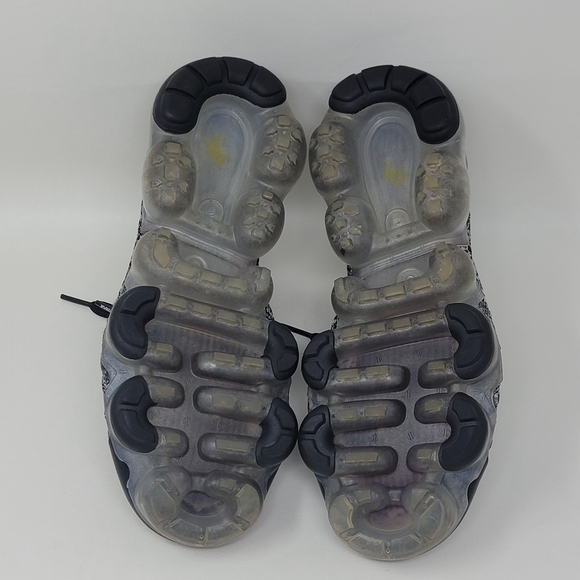 Nike Air VaporMax Flyknit 3 Womens Size 7 Athletic Shoes Sneakers AJ6910-001 - Picture 8 of 10